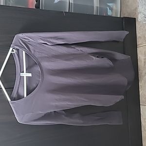 Gray long sleeve comfy top